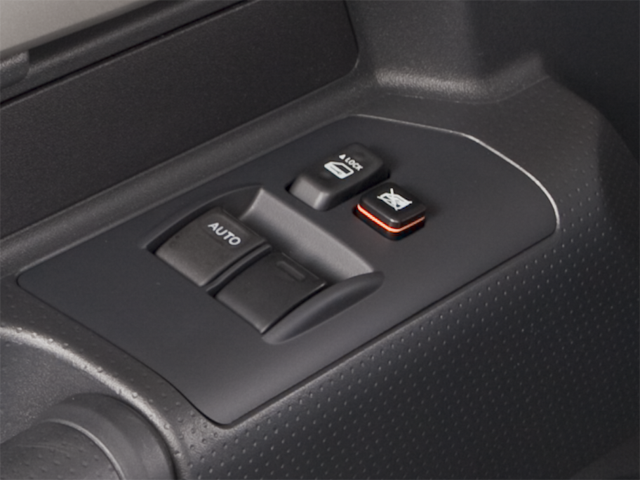 2013 Toyota FJ Cruiser Base