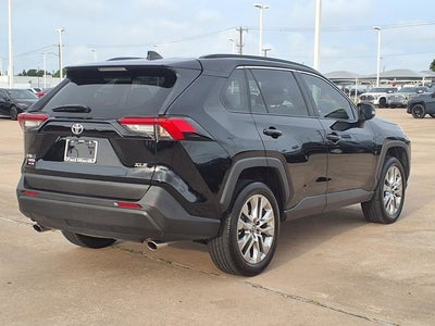 2025 Toyota RAV4 XLE Premium