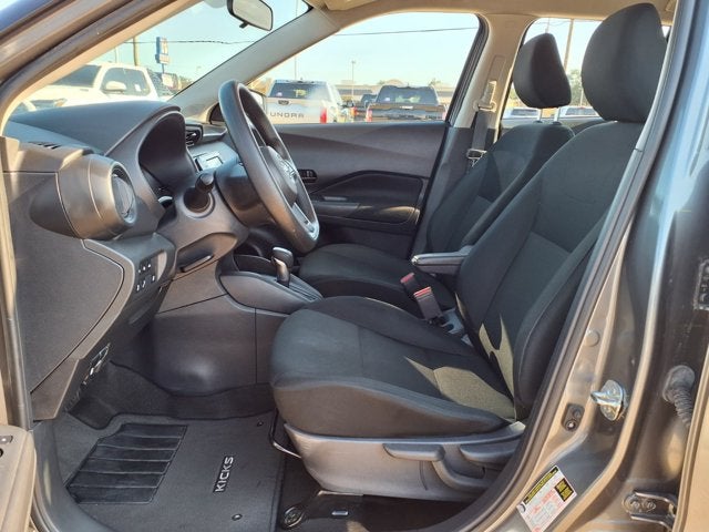 2024 Nissan Kicks S
