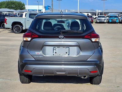 2024 Nissan Kicks S