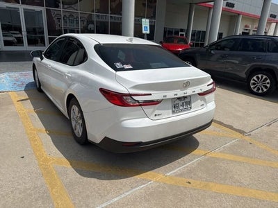 2025 Toyota Camry LE