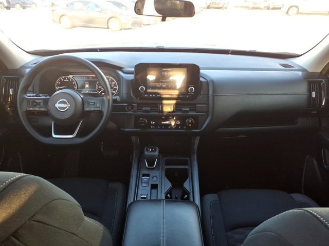 2025 Nissan Pathfinder S