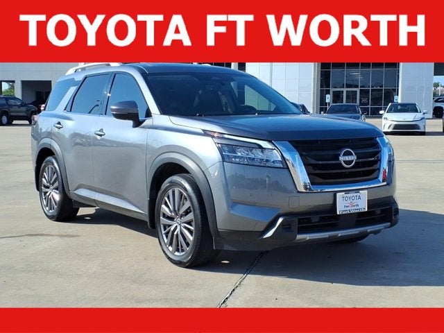 2024 Nissan Pathfinder SL