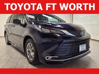 2024 Toyota Sienna XLE