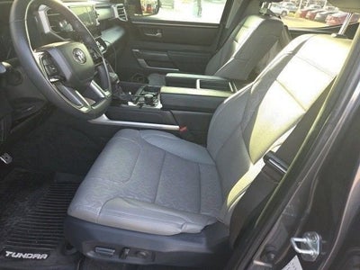 2023 Toyota Tundra 4WD SR5