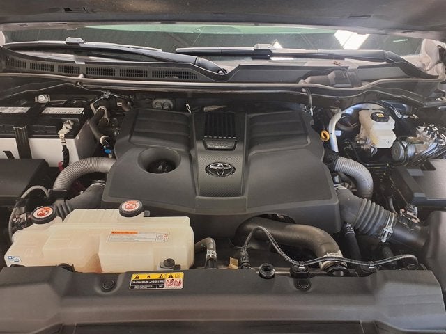2024 Toyota Tundra 4WD SR5
