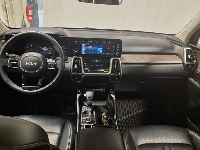2023 Kia Sorento X-Line EX