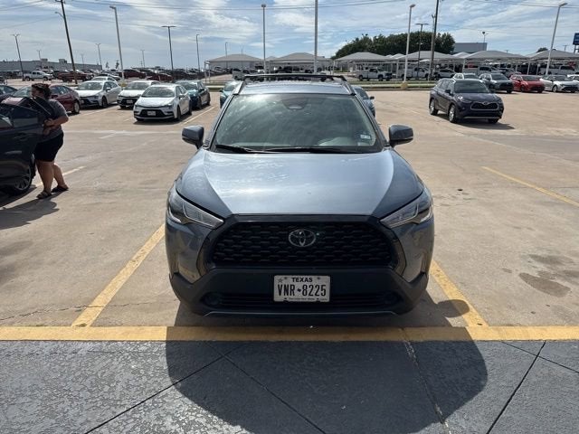 2024 Toyota Corolla Cross LE
