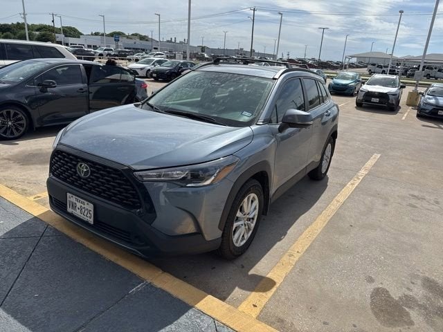 2024 Toyota Corolla Cross LE