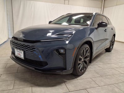 2025 Toyota Crown Signia XLE