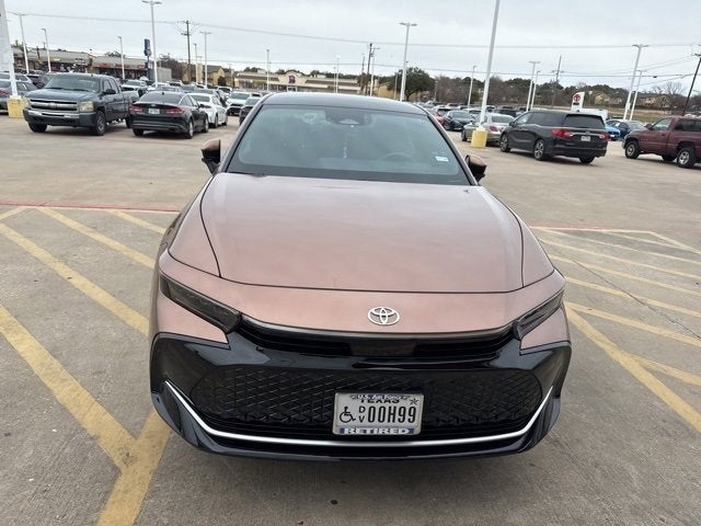 2025 Toyota Crown Platinum