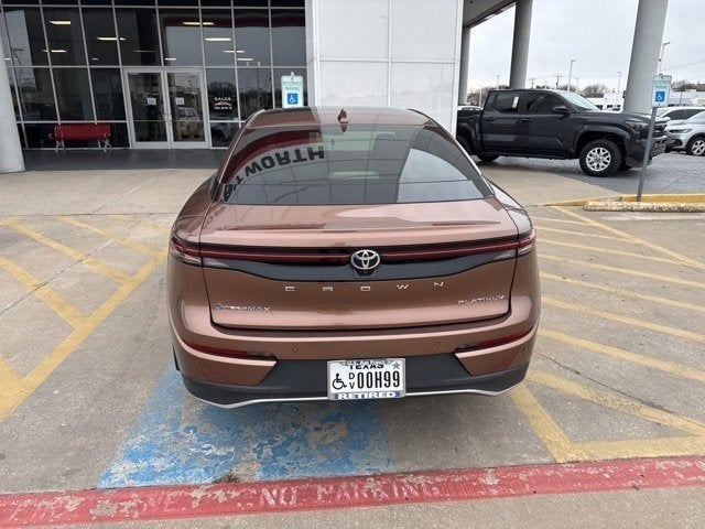 2025 Toyota Crown Platinum