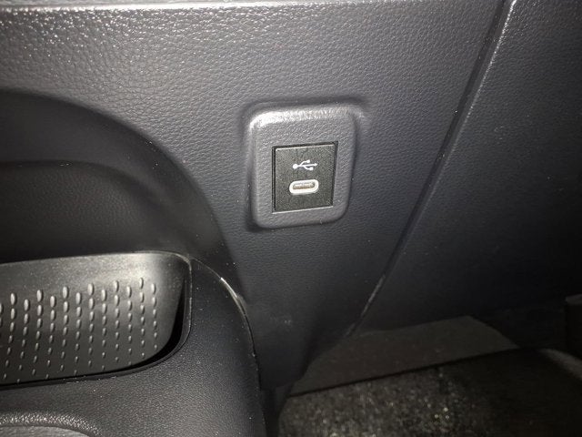 2024 Toyota Corolla Hatchback SE