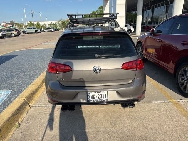 2016 Volkswagen Golf R DCC & Navigation 4Motion