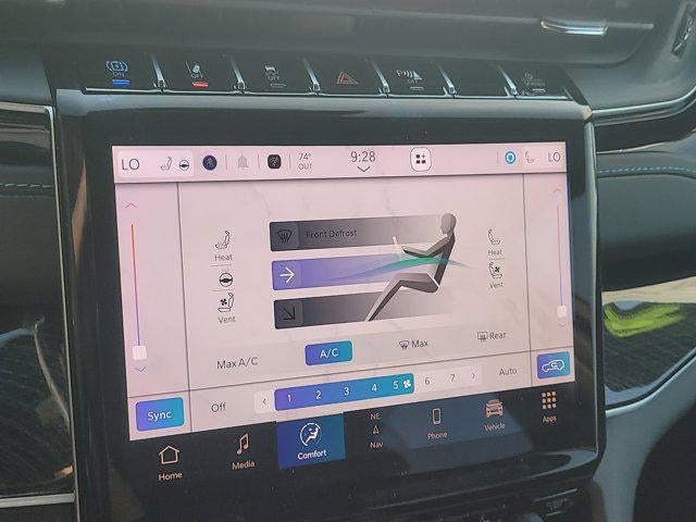 2024 Jeep Grand Cherokee Trailhawk