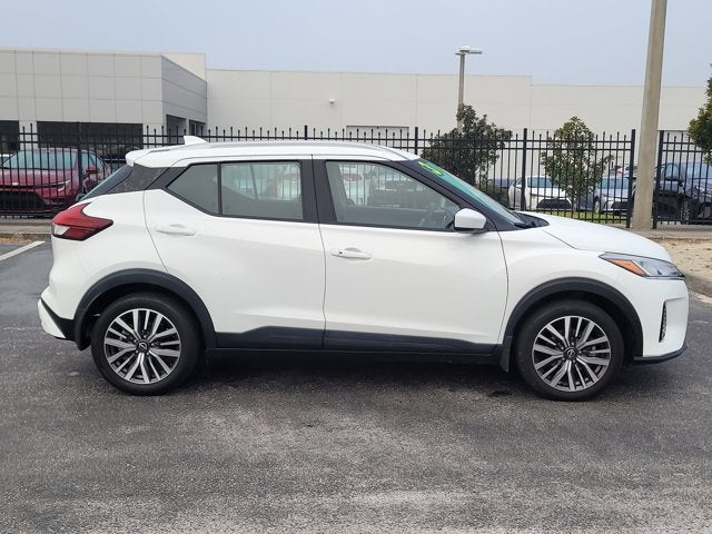 2023 Nissan Kicks SV