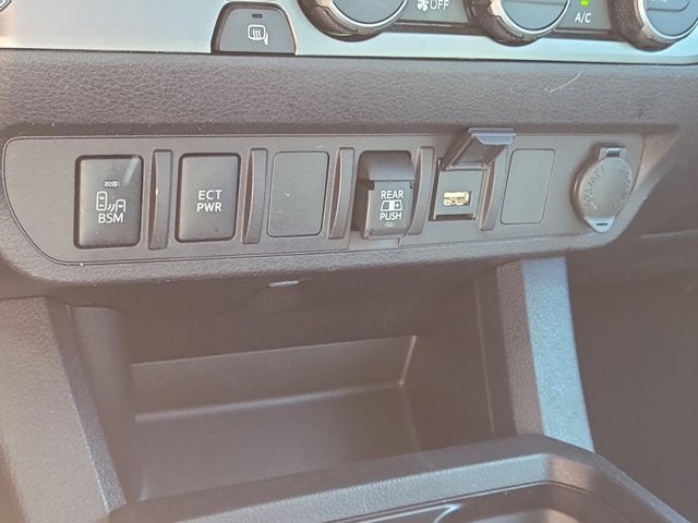 2023 Toyota TACOMA SR5 SR5