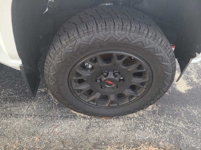 2025 Toyota Tacoma 2WD SR5