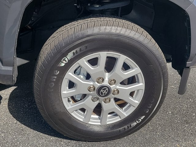 2024 Toyota TACOMA SR5 SR5