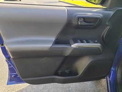 2023 Toyota Tacoma 4WD SR