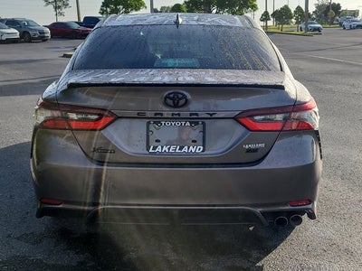 2024 Toyota Camry SE