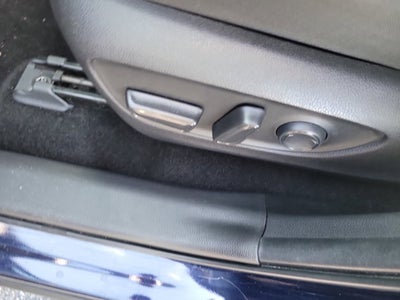 2022 Toyota RAV4 HYBRID Hybrid XLE