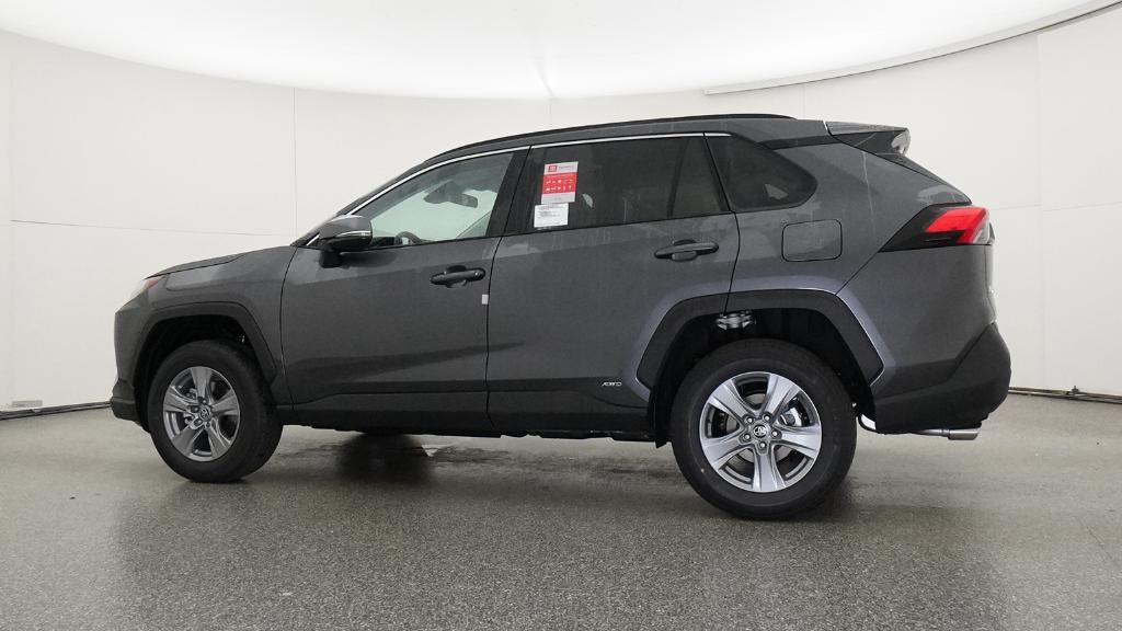 2025 Toyota RAV4 HYBRID Hybrid XLE
