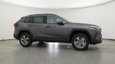2025 Toyota RAV4 HYBRID Hybrid XLE