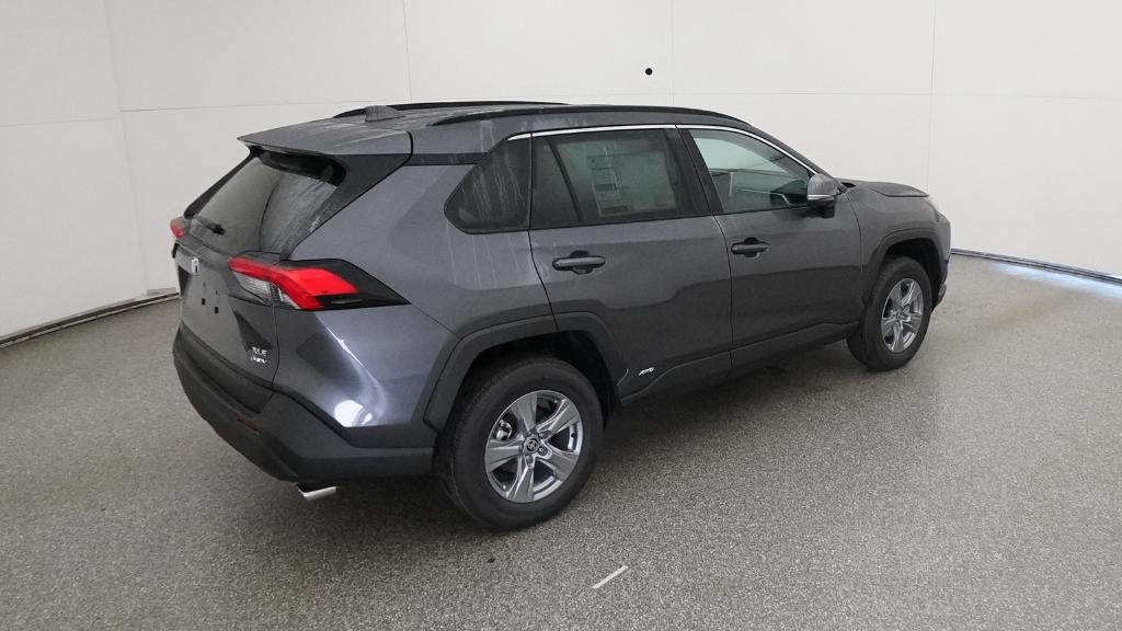 2025 Toyota RAV4 HYBRID Hybrid XLE