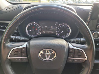 2023 Toyota HIGHLANDER L