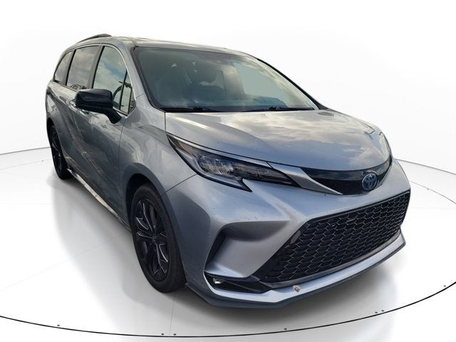 2022 Toyota Sienna XSE
