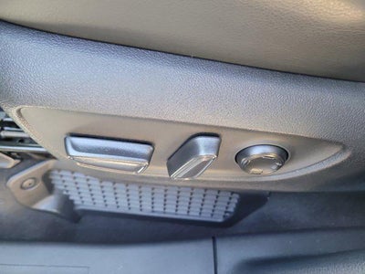 2025 Toyota SIENNA LIMITED Limited