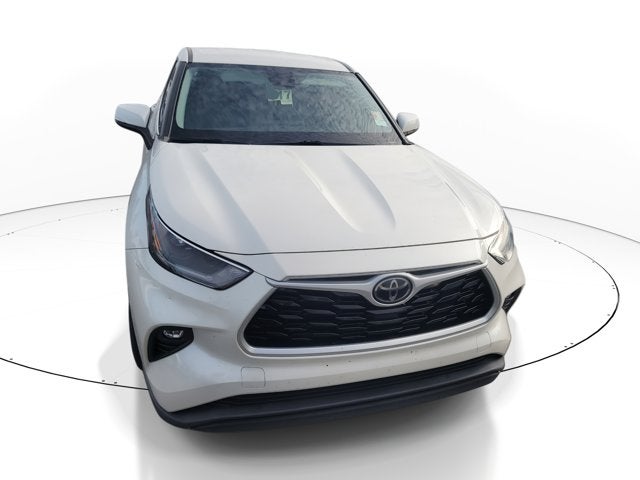 2021 Toyota Highlander LE