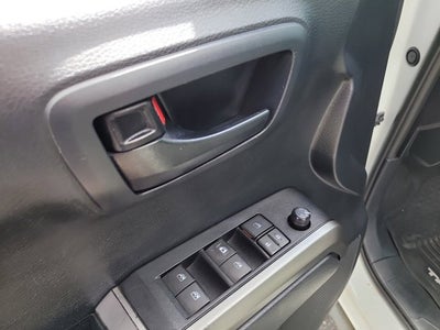 2019 Toyota TACOMA SR5 SR5