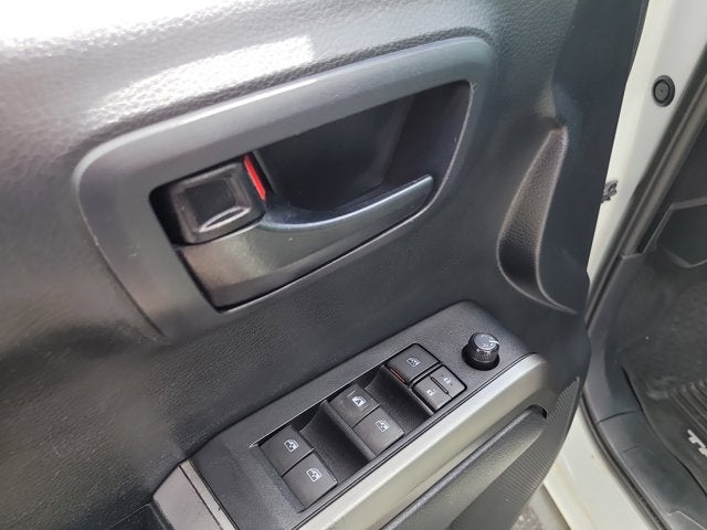 2019 Toyota TACOMA SR5 SR5