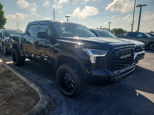 2024 Toyota Tundra 4WD SR5