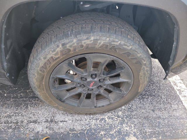 2024 Toyota TUNDRA 4X4 SR5