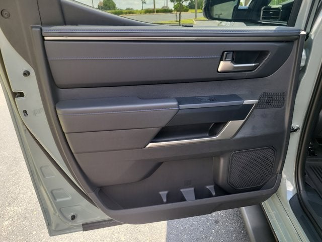 2026 Toyota TUNDRA 4X4 SR5