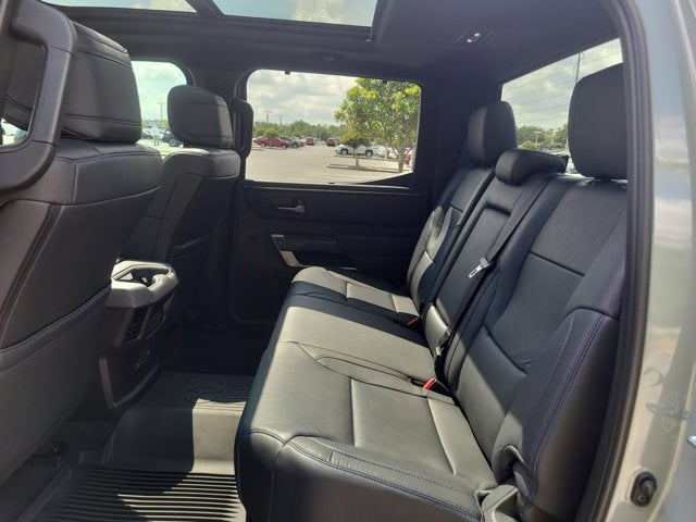 2026 Toyota TUNDRA 4X4 SR5