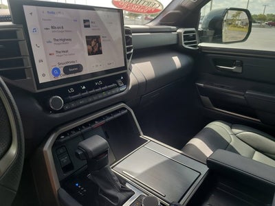 2026 Toyota TUNDRA 4X4 SR5