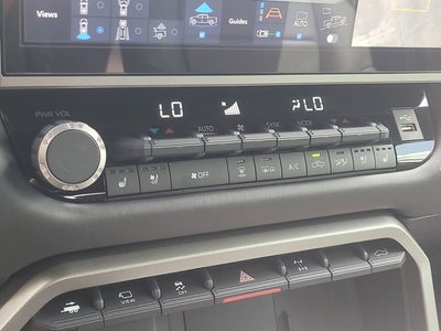 2026 Toyota TUNDRA 4X4 SR5