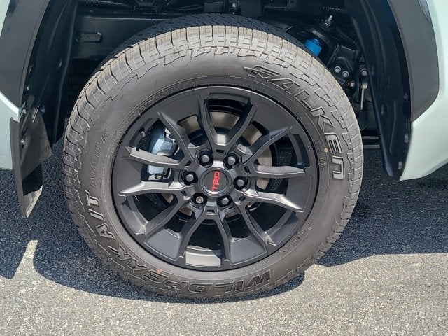 2026 Toyota TUNDRA 4X4 SR5