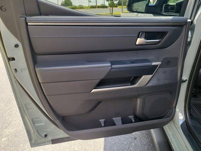 2026 Toyota TUNDRA 4X4 SR5