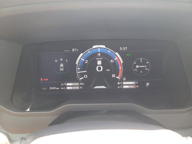 2026 Toyota TUNDRA 4X4 SR5