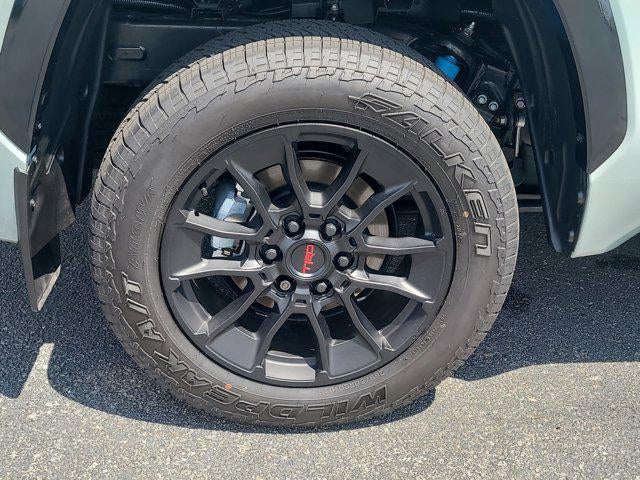 2026 Toyota TUNDRA 4X4 SR5