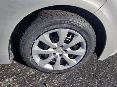 2024 Toyota COROLLA LE