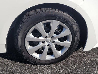 2025 Toyota COROLLA LE