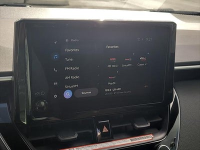 2025 Toyota COROLLA SE