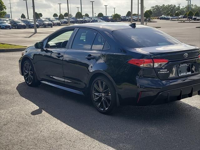 2025 Toyota COROLLA SE