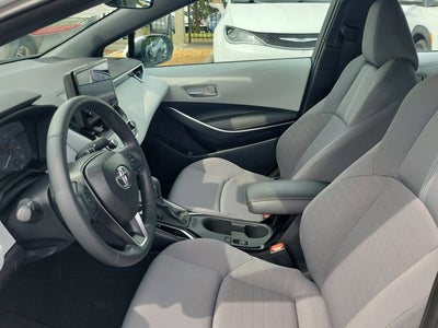 2025 Toyota COROLLA SE